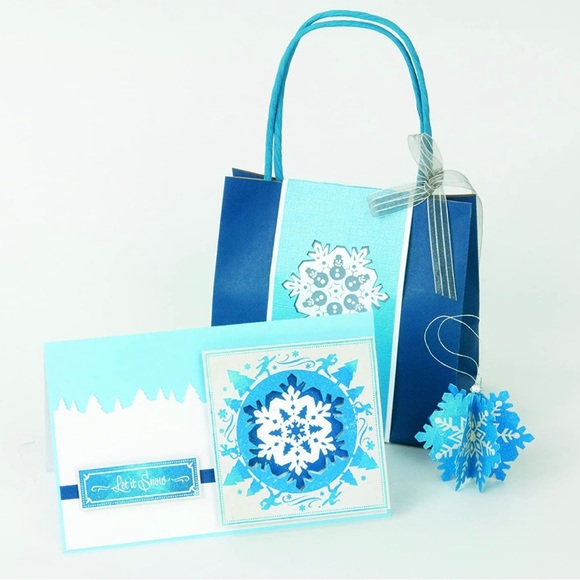 EK stamp and punch set - winter snowflake - Picture 6 of 7